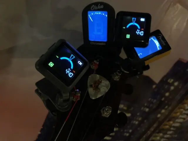 Multi-Tuners-On-Headstock